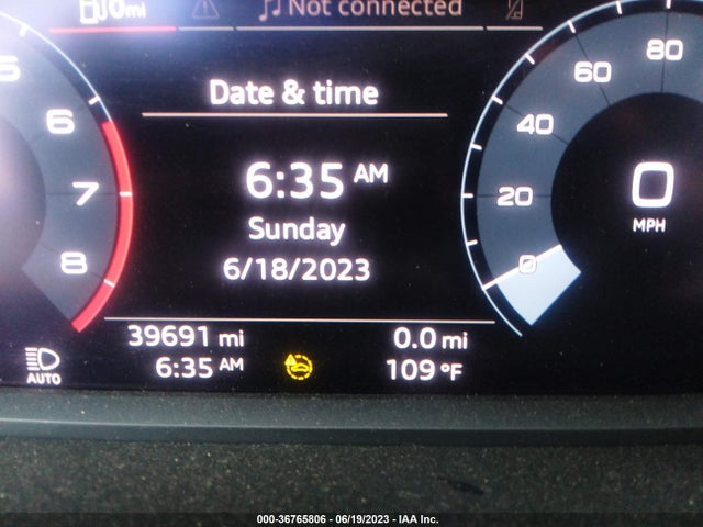 WA1AUCF39M1123530 Audi Q3 PREMIUM
