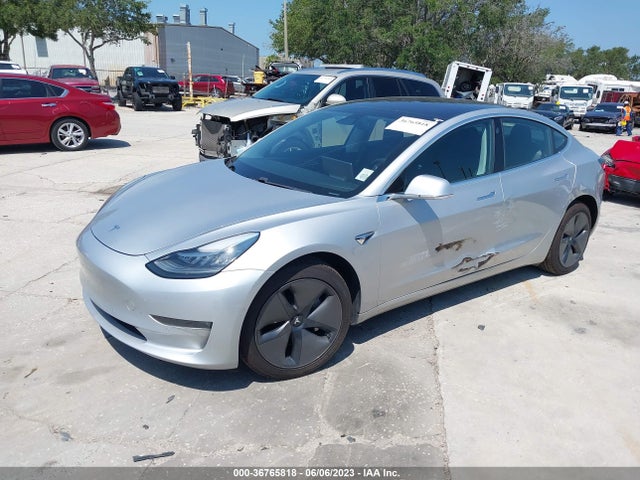 Tesla Model 3 Range Battery 2018 5YJ3E1EA1JF077288 Image 2