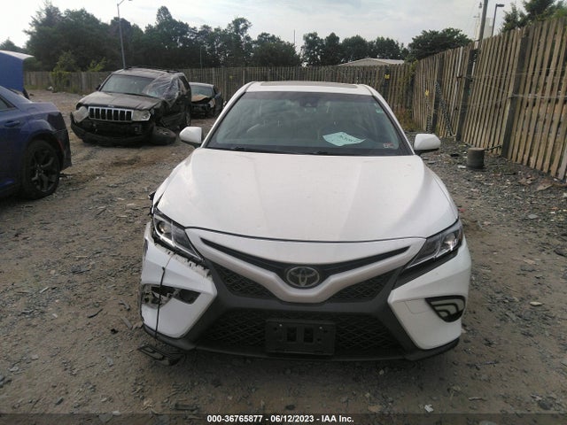 Toyota CAMRY SE 2018 JTNB11HK6J3004082 Image 4