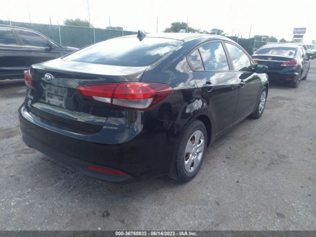 3KPFK4A78HE013847 KIA FORTE LX