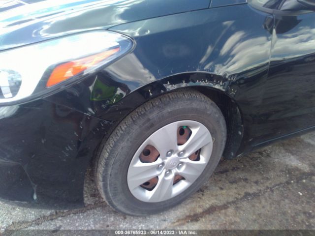 3KPFK4A78HE013847 KIA FORTE LX