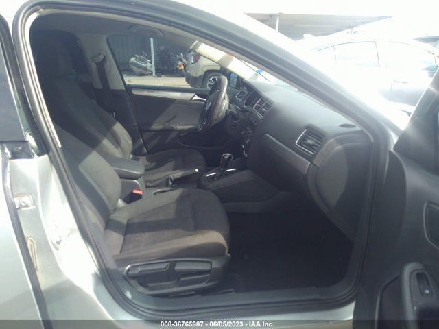2015 VOLKSWAGEN JETTA SEDAN 1.8T SE VIN: 3VWD17AJ0FM413165