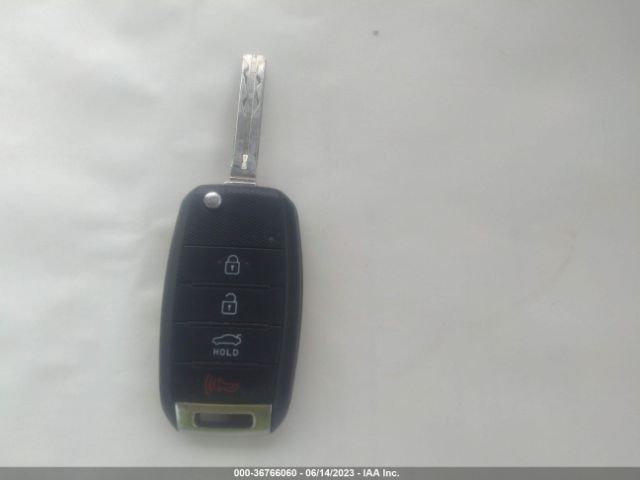 KNAGM4A73F5547312 KIA Optima Lx