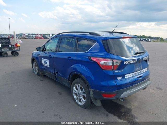 1FMCU0GDXJUC60177 Ford ESCAPE SE