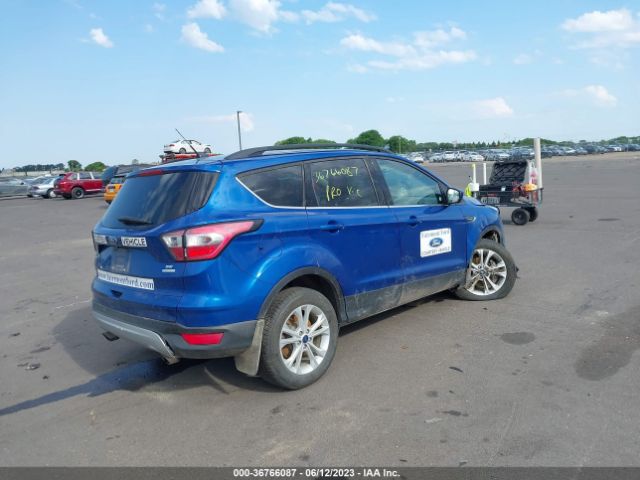 1FMCU0GDXJUC60177 Ford ESCAPE SE