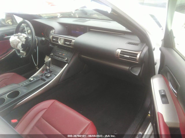 JTHBA1D21G5025685 Lexus IS 200T