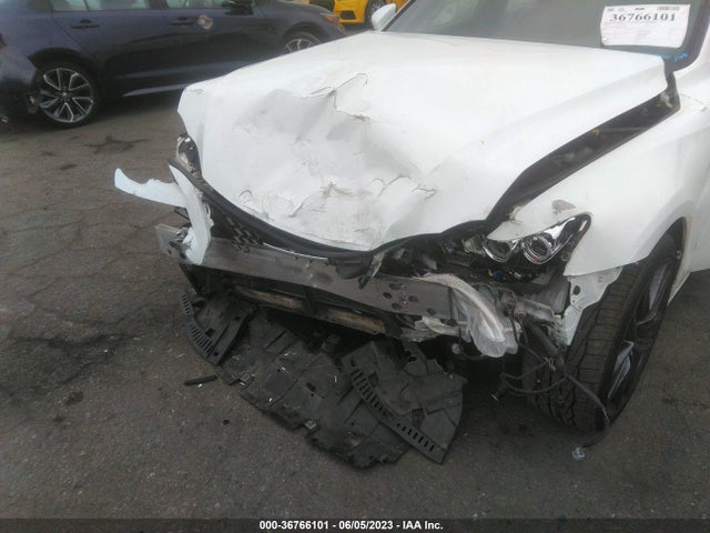 JTHBA1D21G5025685 Lexus IS 200T
