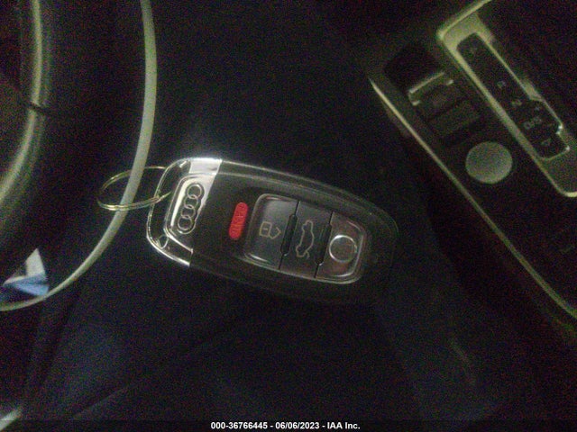 WA1D7AFP9HA011960 Audi Q5 Premium Plus