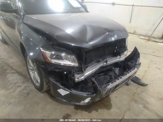 WA1D7AFP9HA011960 Audi Q5 Premium Plus