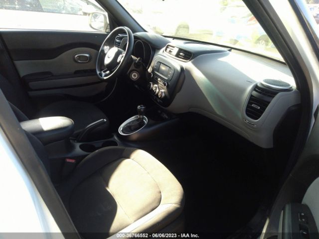 KNDJN2A20G7307462 KIA Soul Base