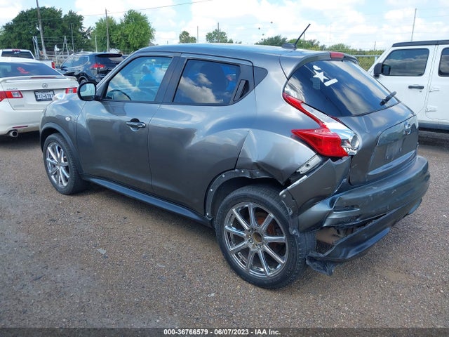 2011 NISSAN JUKE SV VIN: JN8AF5MR2BT022354