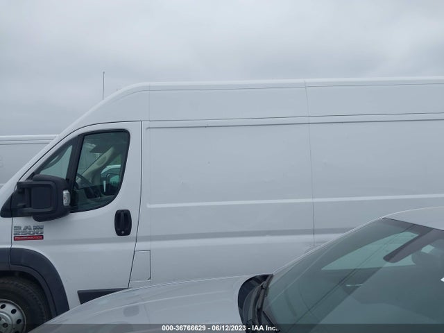RAM Promaster Cargo Van 2018 3C6TRVDGXJE122792 Image 6