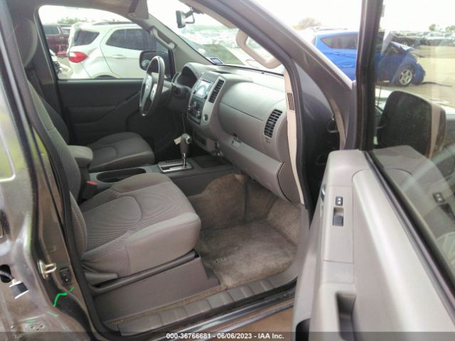 1N6DD0ER2HN720893 Nissan Frontier Sv V6