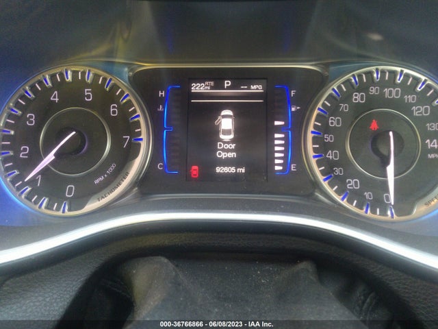 1C3CCCAB3FN520957 Chrysler 200 Limited