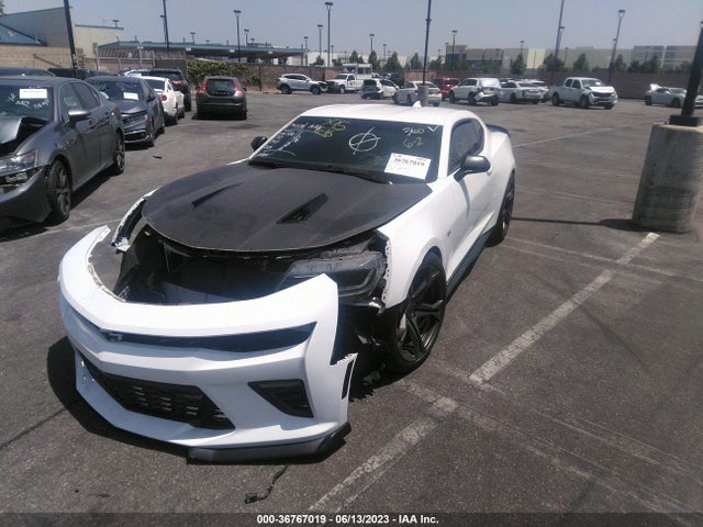 Chevrolet Camaro 1ss 2018 1G1FE1R74J0154190 Image 2