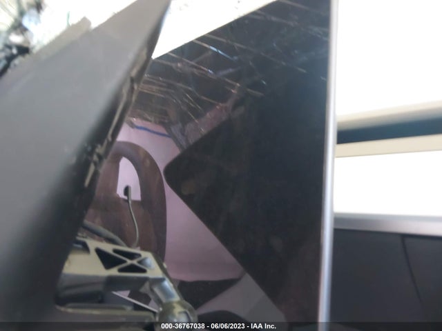 Tesla Model Y Long Range 2022 7SAYGDEE4NF354125 Image 7
