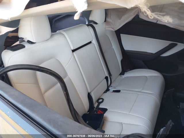 Tesla Model Y Long Range 2022 7SAYGDEE4NF354125 Image 8