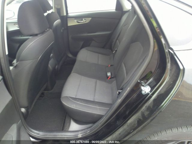 3KPF24AD8NE463659 KIA Forte Lxs