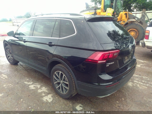 3VV3B7AX6KM098707 Volkswagen TIGUAN SE