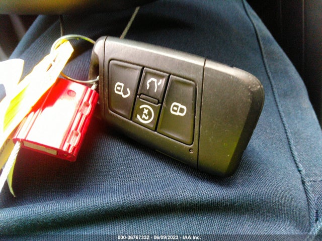 3VVRX7B27NM061412 Volkswagen TAOS SE