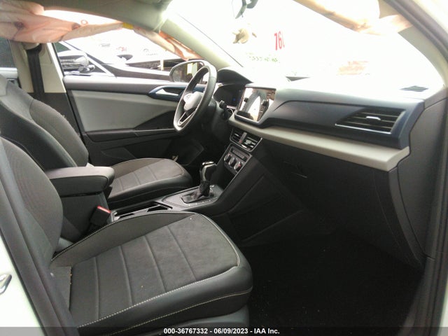 3VVRX7B27NM061412 Volkswagen TAOS SE