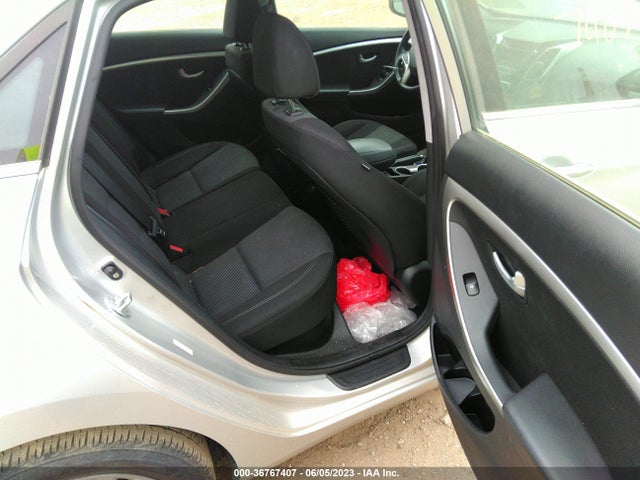 2014 HYUNDAI ELANTRA GT VIN: KMHD35LH1EU196422