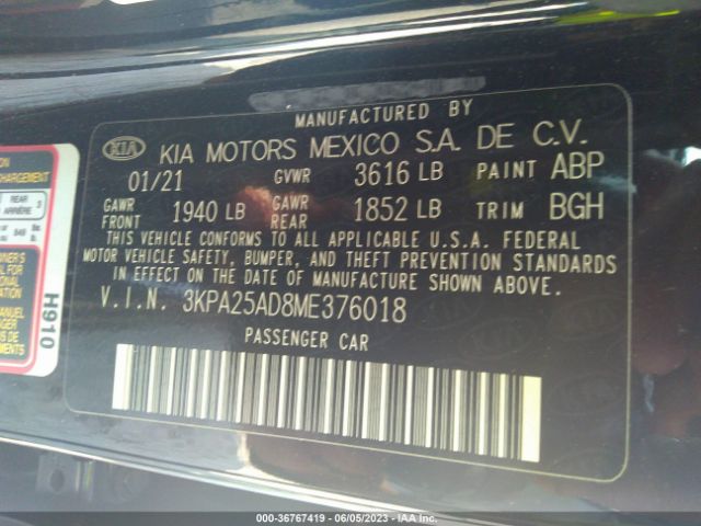 3KPA25AD8ME376018 KIA Rio 5-door S