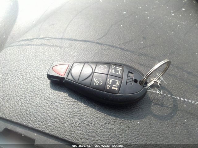 2C4RDGCG6KR718240 Dodge Grand Caravan Sxt