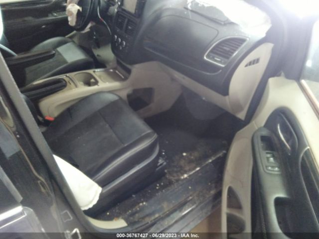 2C4RDGCG6KR718240 Dodge Grand Caravan Sxt