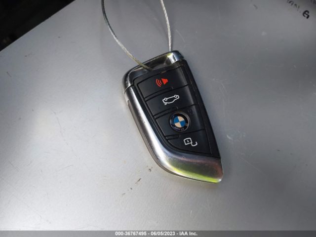 3MW5R1J57K8A04239 BMW 3 Series 330i