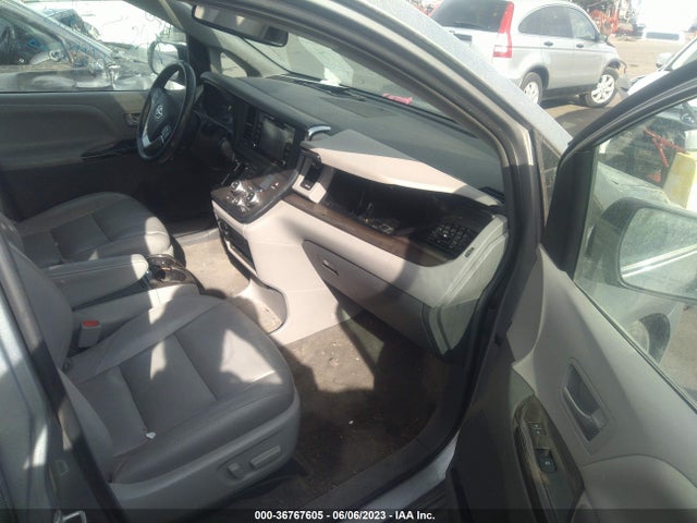 Toyota Sienna Xle Auto Access 2018 5TDYZ3DC7JS917126 Image 5