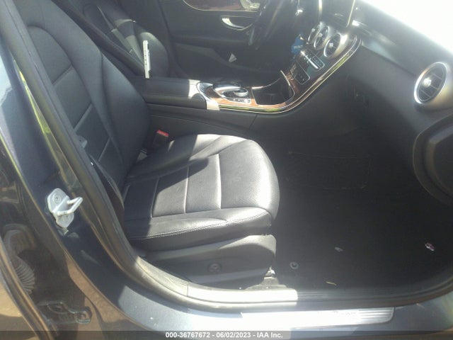 55SWF4KB9FU004393 Mercedes-Benz C-class C 300