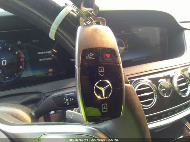 WDDUG8GB9LA518499 Mercedes-Benz S-class S 560