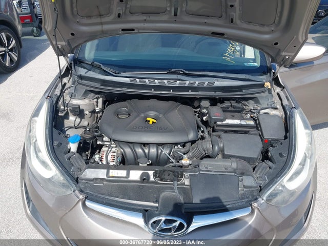 2014 HYUNDAI ELANTRA SE VIN: 5NPDH4AE0EH512069