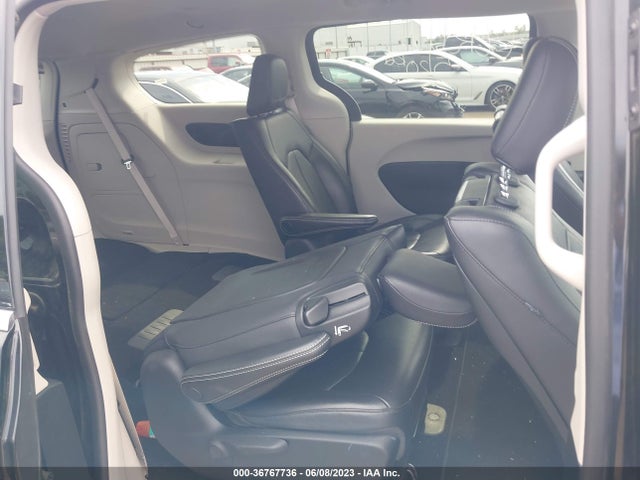 2022 Chrysler Pacifica Hybrid, VIN: 2C4RC1L77NR143697