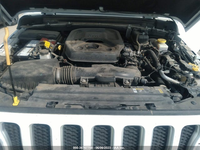 1C4HJXEN3MW591988 Jeep Wrangler Unlimited Sahara