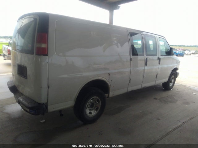 Chevrolet EXPRESS CARGO VAN 2016 1GCWGBFFXG1152062 Image 5