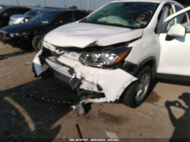 Chevrolet TRAX LS 2020 3GNCJNSB1LL284288 Image 6