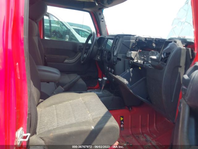 1C4HJWDG6FL676373 Jeep Wrangler Unlimited Sport