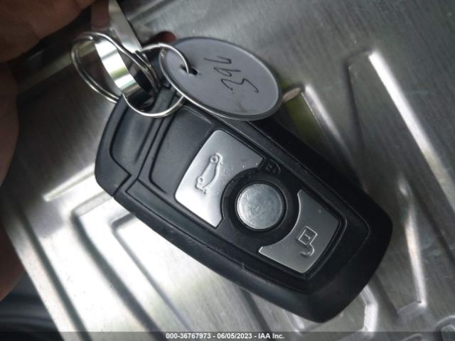 WBA3C3C57EP661629 BMW 3 Series 320i Xdrive