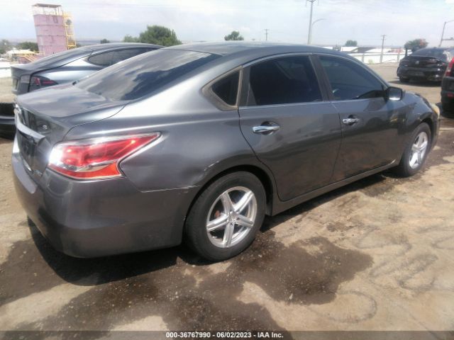 1N4AL3AP9EC133330 Nissan Altima 2.5 S