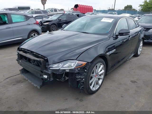 2017 Jaguar XJ, VIN: SAJWA1C7XH8W03784