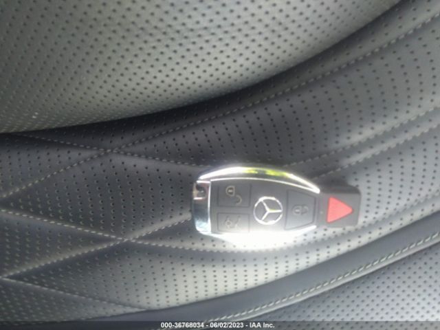 WDDUG7JB0HA330514 Mercedes-Benz S-class Amg S 63