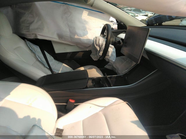 5YJYGDEE1MF066820 Tesla Model Y Long Range