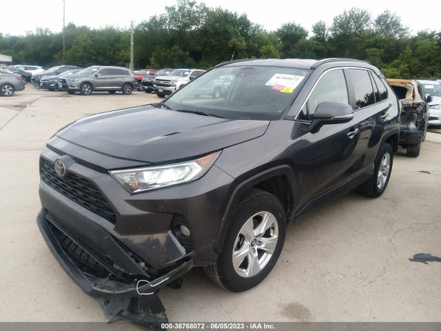 Toyota Rav4 Xle 2021 2T3W1RFV3MW112260 Image 2