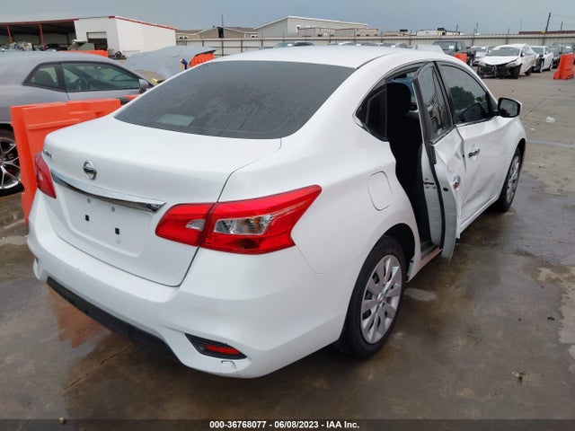 Nissan Sentra 2018 3N1AB7AP0JY241845 Image 15