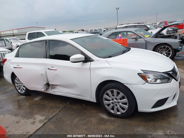 Nissan Sentra 2018 3N1AB7AP0JY241845 Image 17