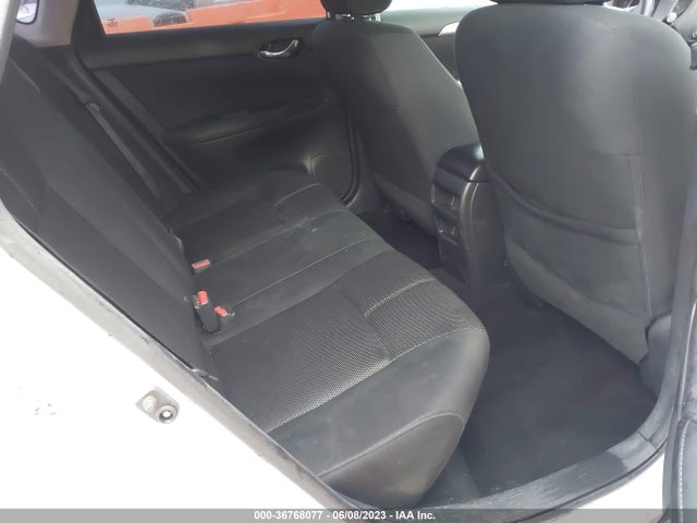 Nissan Sentra 2018 3N1AB7AP0JY241845 Image 19