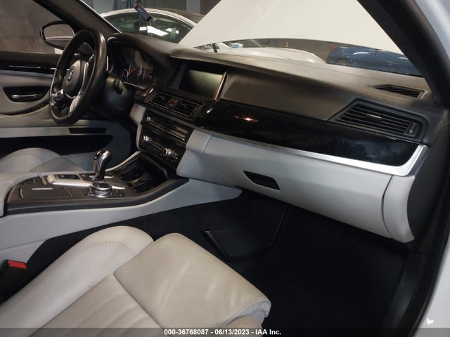 BMW M5 2014 WBSFV9C55ED593967 Image 5