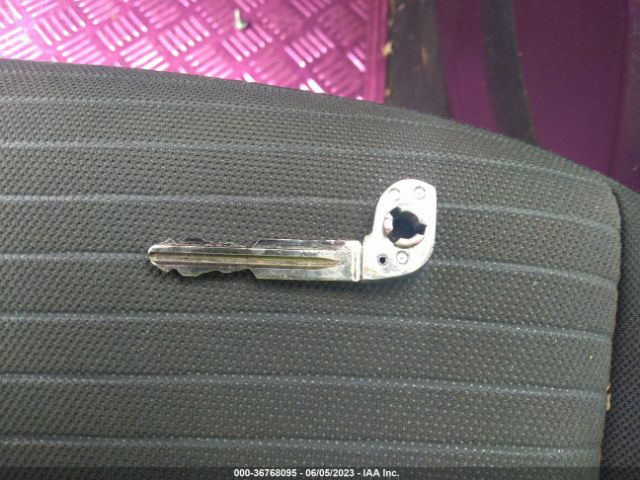 KNAFX4A69F5282499 KIA FORTE LX